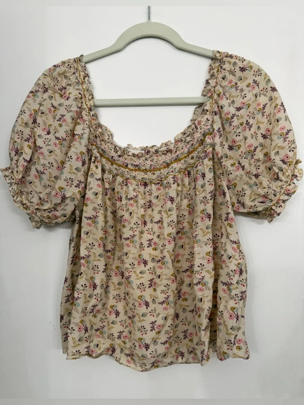 Doen Cream Floral Smocked Square-Neck Blouse